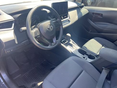 Used 2024 Toyota Corolla LE w/ LE Convenience Package FWD image 9