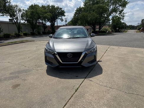Used 2023 Nissan Sentra SV FWD image 11