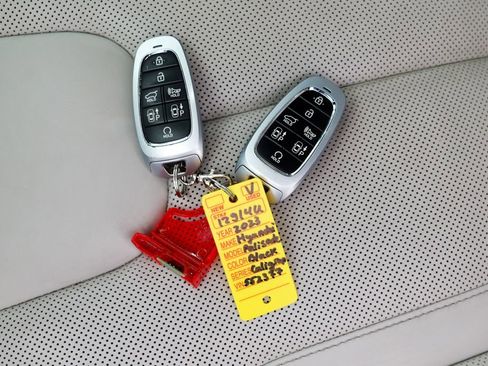 Used 2023 Hyundai Palisade Calligraphy AWD/4WD image 64