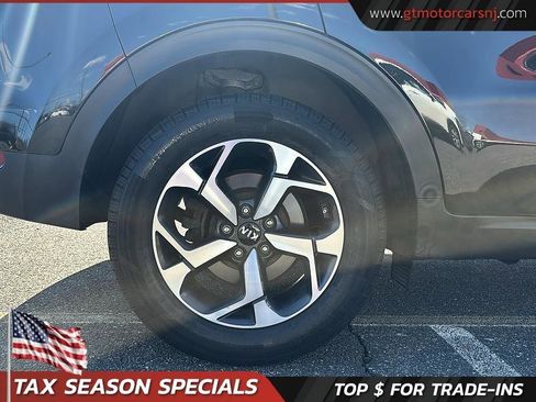 Used 2020 Kia Sportage LX image 14