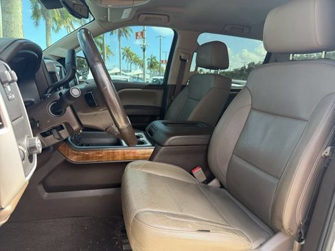 Used 2018 GMC Sierra 1500 SLT w/ Enhanced Driver Alert Package RWD image 13