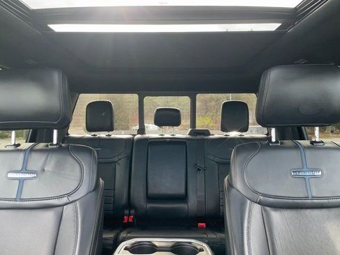 Used 2025 Ford F350 Platinum w/ Tremor Off-Road Package image 36