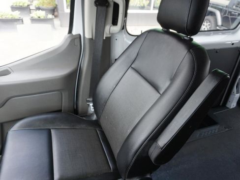 Used 2022 Ford Transit 250 Low Roof w/ Load Area Protection Package RWD image 18