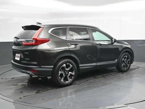Used 2019 Honda CR-V Touring image 4