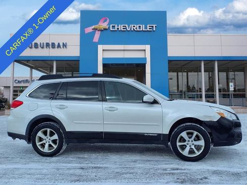 Used 2014 Subaru Outback 2.5i Premium w/ Accessory Value Package (OYT) image 5