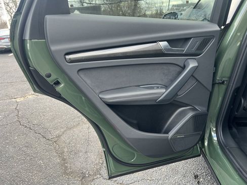 Used 2022 Audi SQ5 Premium Plus image 17