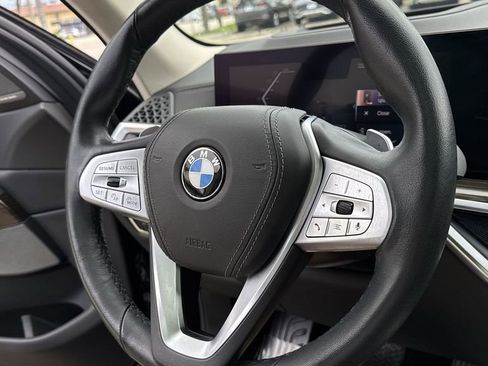 Used 2023 BMW X7 xDrive40i image 55