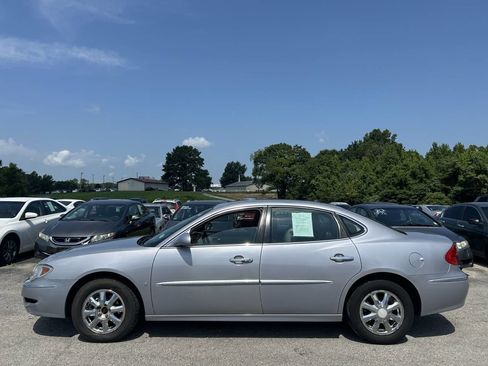 Used 2006 Buick LaCrosse CXL w/ Chrome Appearance Package image 15