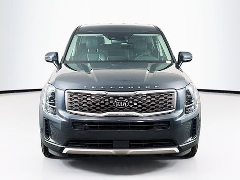 Used 2021 Kia Telluride LX image 2
