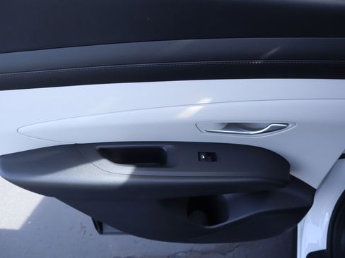 New 2026 Hyundai Tucson SEL image 18