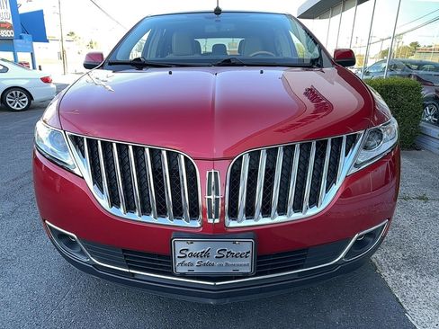 Used 2011 Lincoln MKX AWD w/ 102A Rapid Spec Order Code image 36