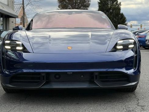 Used 2022 Porsche Taycan Turbo S w/ Premium Package image 8