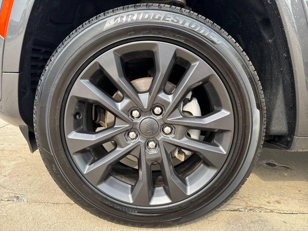 Used 2026 Jeep Grand Cherokee Limited AWD/4WD image 10