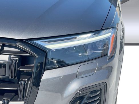 New 2026 Audi Q7 2.0T Premium image 10
