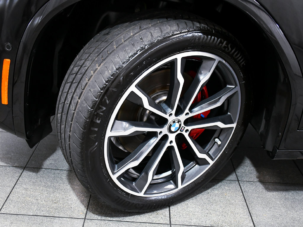 Used 2025 BMW X4 M40i w/ Premium Package AWD/4WD image 7
