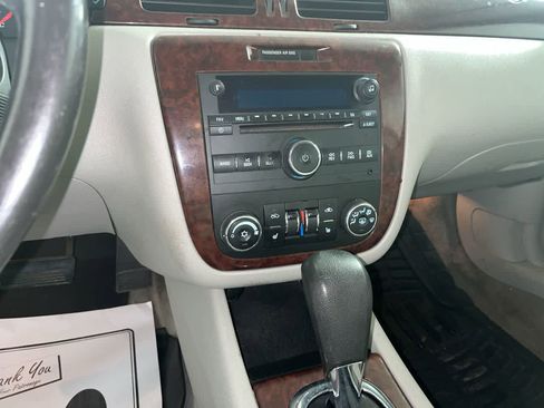 Used 2008 Chevrolet Impala LT w/ Luxury Edition Package image 18