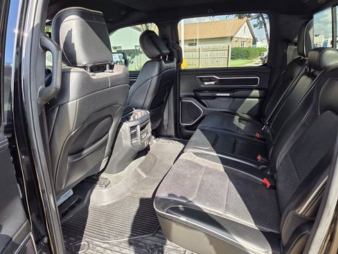 Used 2023 RAM 1500 Laramie AWD/4WD image 11