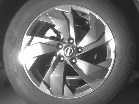 Used 2025 Nissan Rogue SV FWD image 15