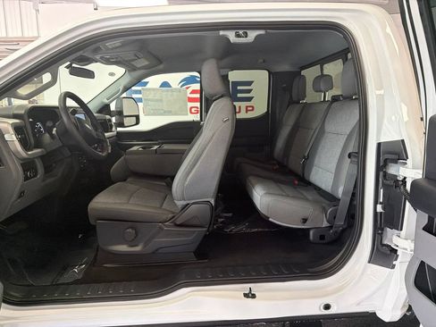 New 2026 Ford F250 XL w/ STX Appearance Package AWD/4WD image 14