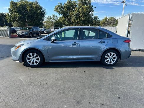 Used 2026 Toyota Corolla LE FWD image 2