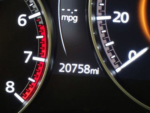 Used 2024 MAZDA MAZDA3 s image 35