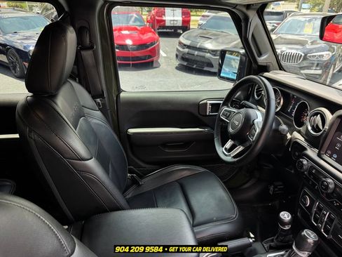 Used 2021 Jeep Wrangler Unlimited Sahara AWD/4WD image 37