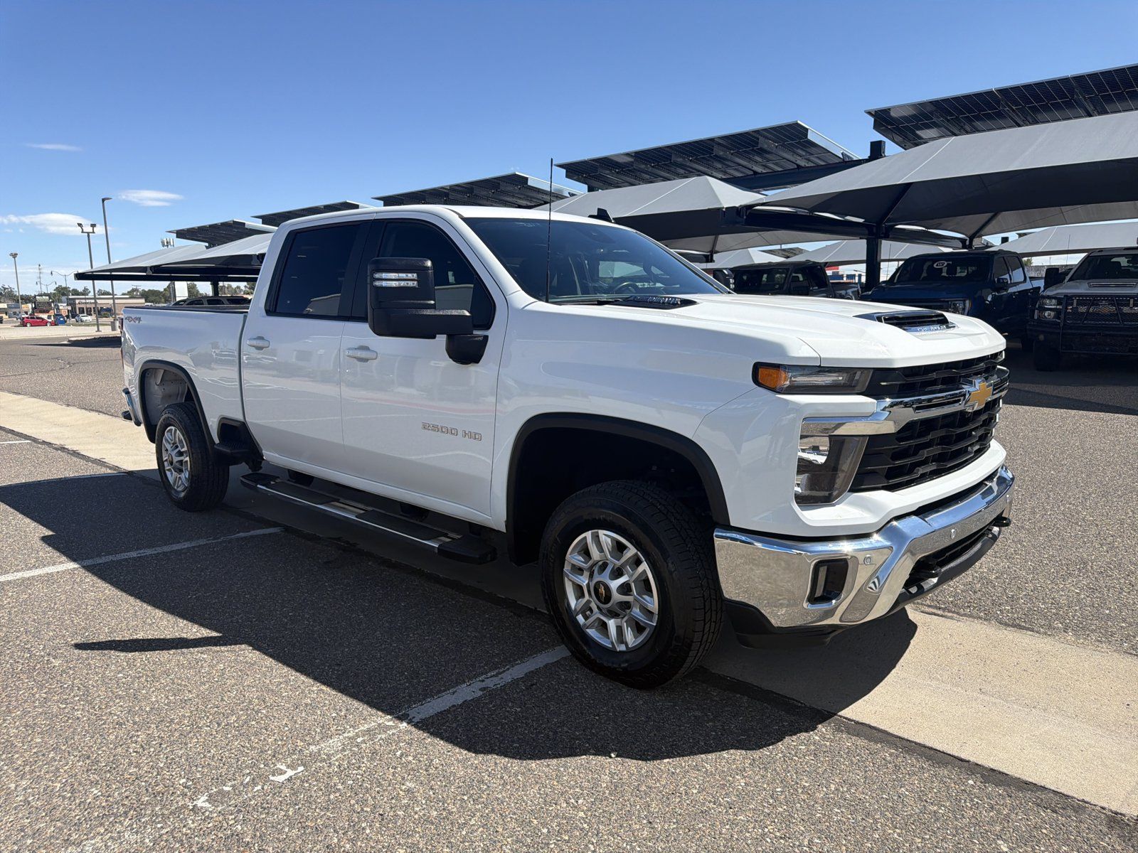 Certified 2025 Chevrolet Silverado 2500 LT w/ Safety Package AWD/4WD image 7