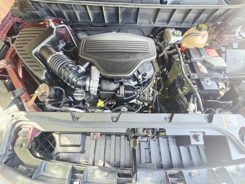 Used 2019 GMC Acadia SLT FWD image 18