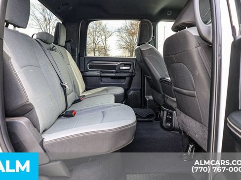 Used 2024 RAM 3500 Big Horn AWD/4WD image 22