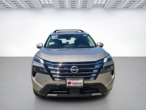 New 2026 Nissan Rogue Platinum w/ Platinum Premium Package AWD/4WD image 2