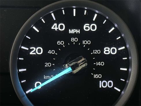 Used 2018 Ford F350 XLT w/ XLT Premium Package image 30