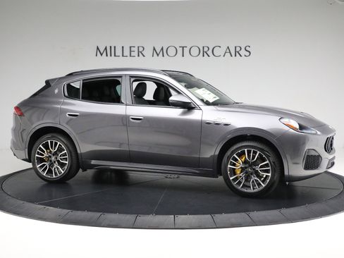 New 2024 Maserati Grecale GT image 20