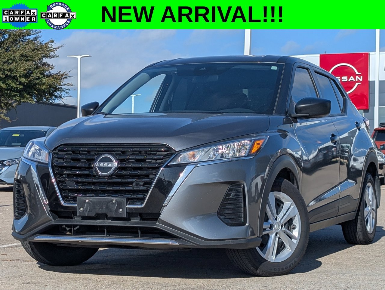 Used 2025 Nissan Kicks Play S FWD image 1
