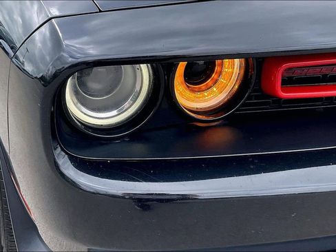 Used 2019 Dodge Challenger GT w/ Performance Handling Group image 37