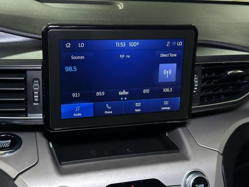 Certified 2022 Ford Explorer XLT w/ Equipment Group 202A AWD/4WD image 41