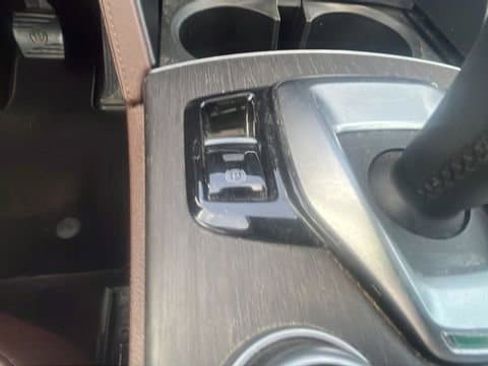 Used 2021 Alfa Romeo Stelvio Ti w/ Nero Edizione image 52