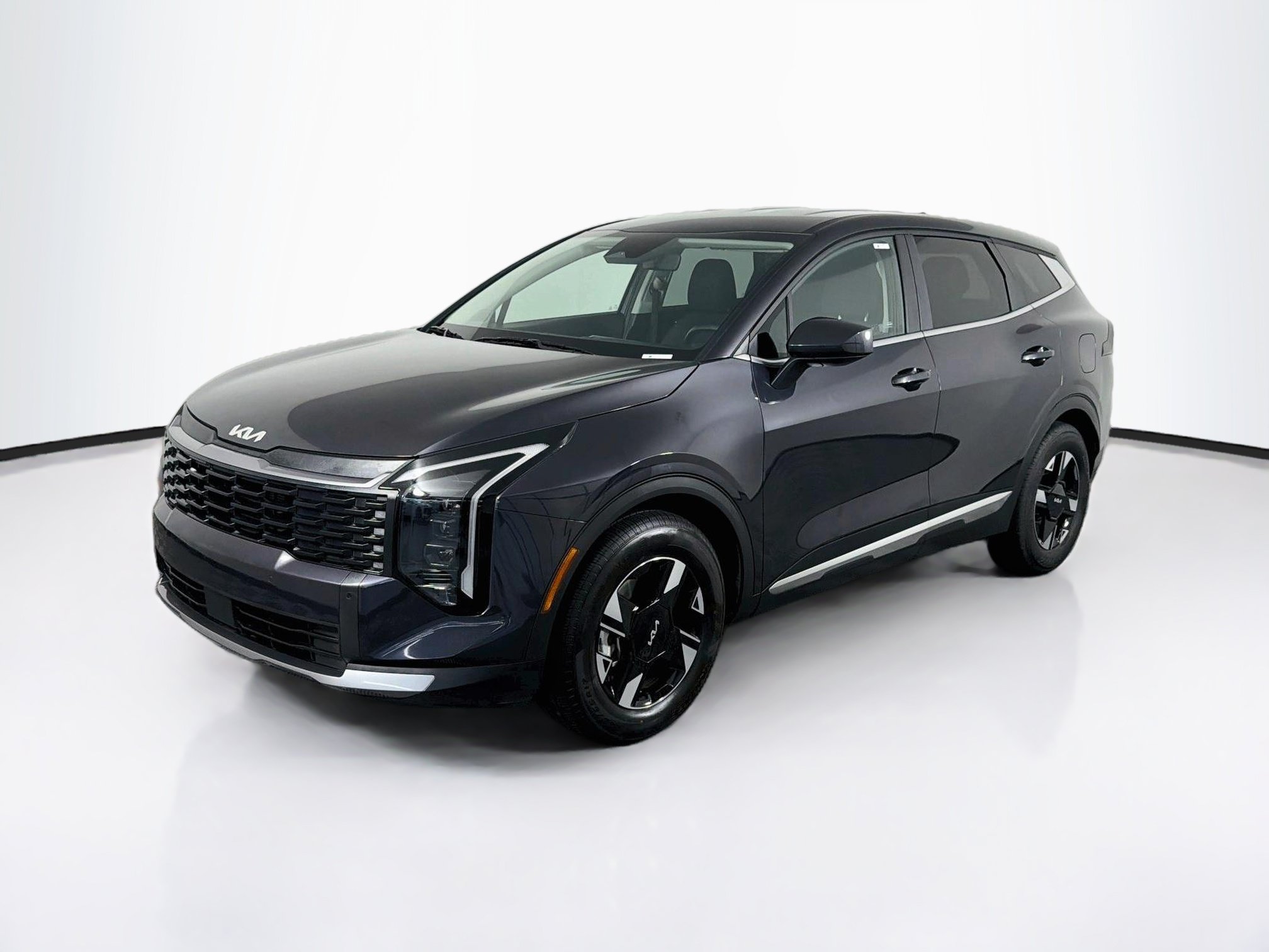 Used 2026 Kia Sportage LX FWD image 3