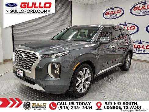 Used 2022 Hyundai Palisade SEL w/ Convenience Package image 3