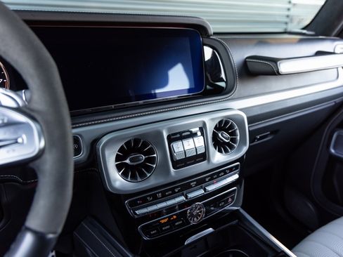 Used 2022 Mercedes-Benz G 63 AMG 4MATIC image 13