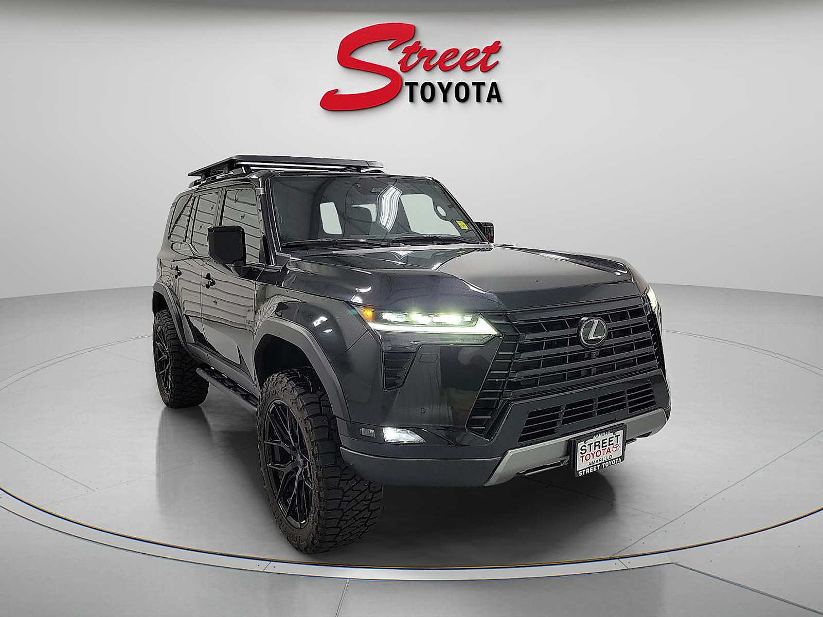 Used 2024 Lexus GX 550 AWD/4WD image 5
