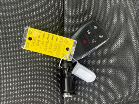 Used 2024 Chevrolet Traverse Z71 w/ Enhanced Driving Package image 32