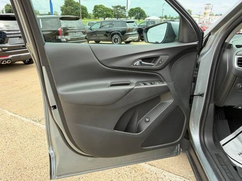 Used 2024 Chevrolet Equinox LT w/ LPO, Floor Liner Package AWD/4WD image 32