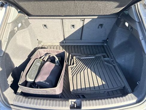 Used 2024 Audi Q4 e-tron Premium Plus w/ Premium Plus image 17