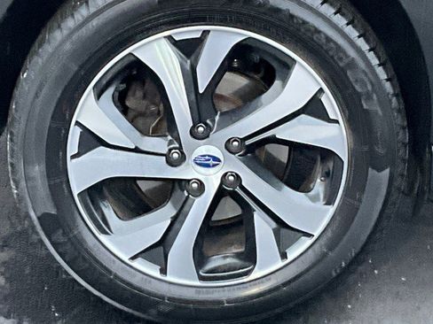 Used 2021 Subaru Outback Limited image 9