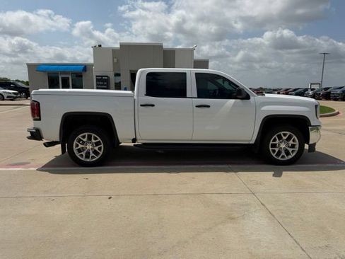 Used 2018 GMC Sierra 1500 SLT AWD/4WD image 2