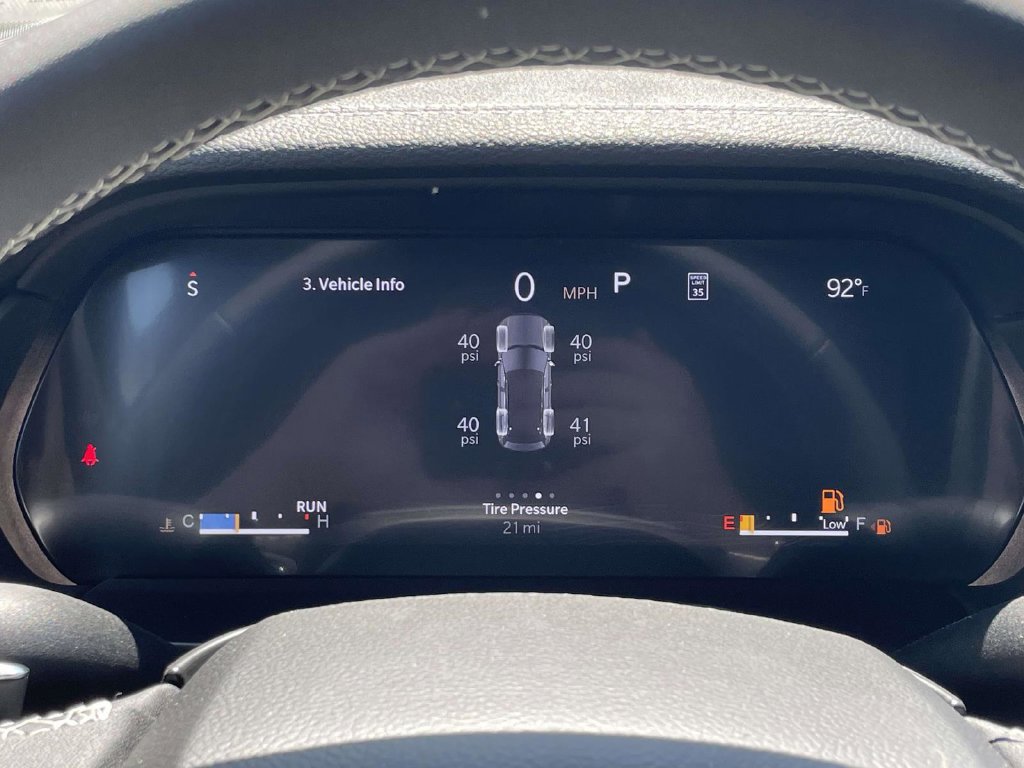 New 2027 Jeep Grand Cherokee Altitude AWD/4WD image 30