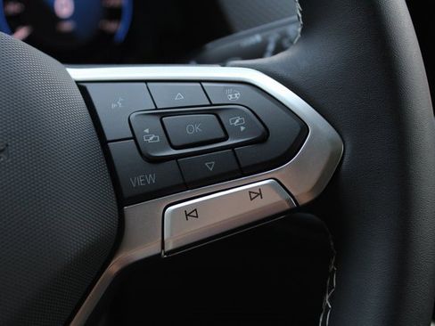 New 2025 Volkswagen Atlas Cross Sport SEL image 15