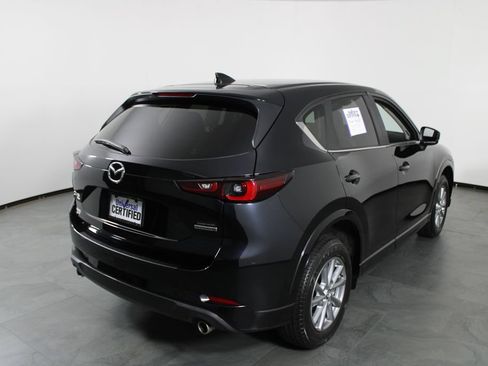 Used 2024 MAZDA CX-5 AWD 2.5 S w/ Preferred Package image 3