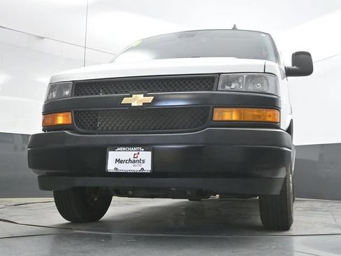 Used 2024 Chevrolet Express 3500 LS RWD image 38