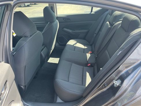 New 2026 Nissan Altima 2.5 SV AWD/4WD image 14
